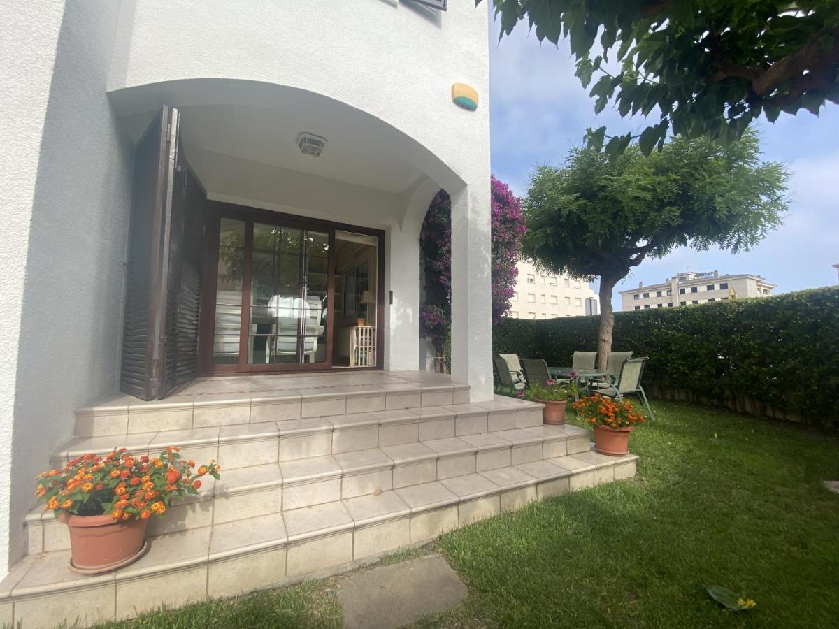 R17 Casa Merce Rodoreda Calafell Ngoại thất bức ảnh