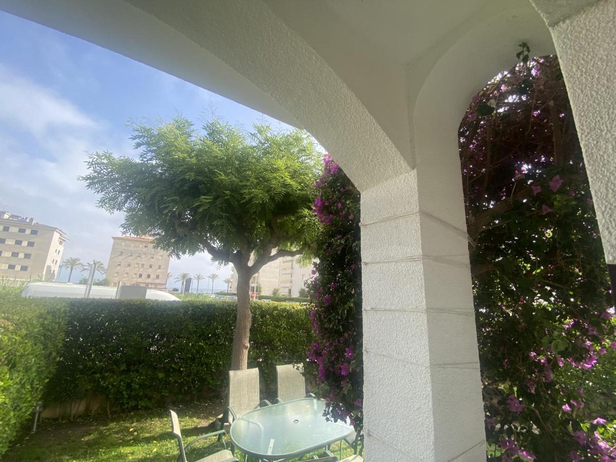 R17 Casa Merce Rodoreda Calafell Ngoại thất bức ảnh