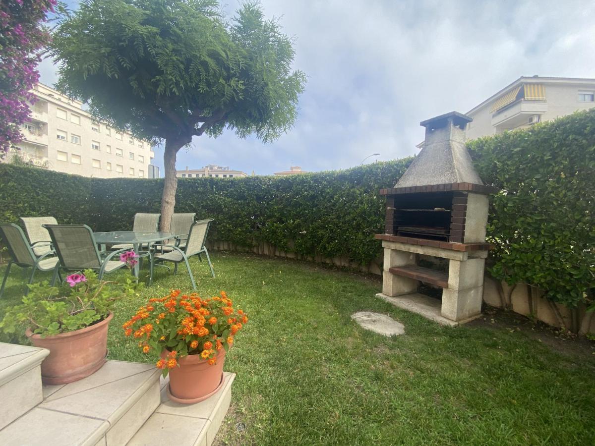 R17 Casa Merce Rodoreda Calafell Ngoại thất bức ảnh